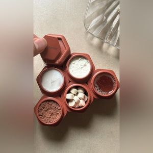 Cadence - first generation Capsules - Set of 6 - magnetic travel containers